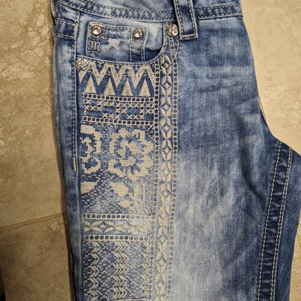 Embroidered skinny jeans - Picture 5 of 6